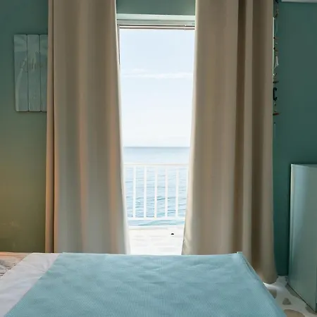 Sea View Dione Апартаменты *