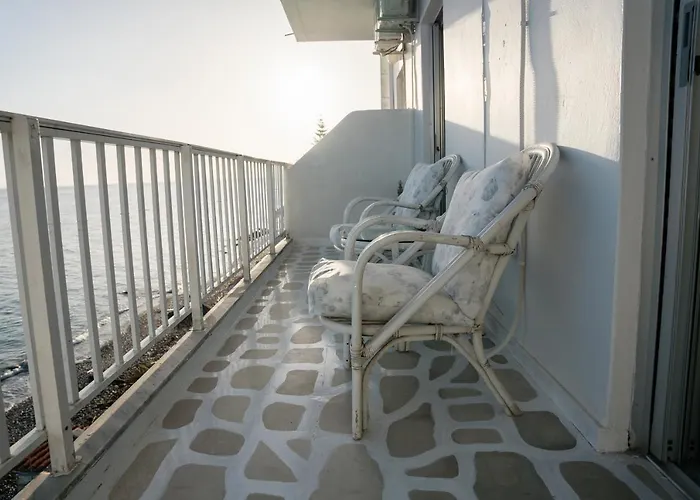 Sea View Dione 公寓 *